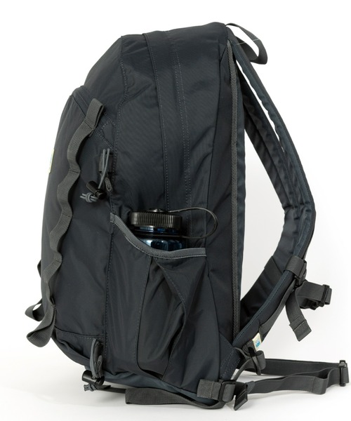 karrimor（カリマー）の「VT day pack F 25（バックパック/リュック・メンズ・ブラック/アイボリー系/チャコールグレー/ネイビー系・FREE）」の7枚目の写真