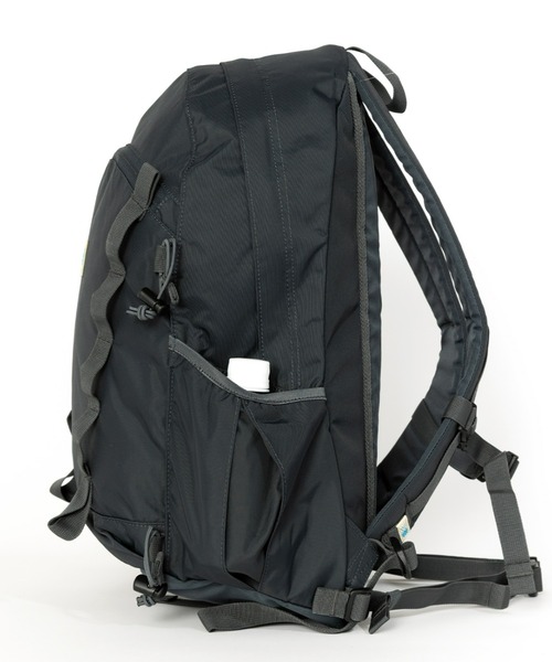 karrimor（カリマー）の「VT day pack F 25（バックパック/リュック・メンズ・ブラック/アイボリー系/チャコールグレー/ネイビー系・FREE）」の9枚目の写真