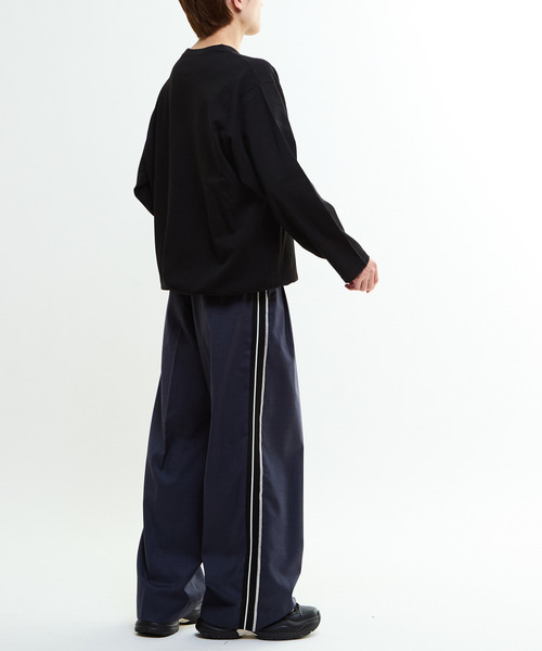 CONVERSE TOKYO(コンバーストウキョウ)の「SIDE LINE WIDE SLACKS(スラックス・レディース・ネイビー/ブラック/グレー・MEDIUM/SMALL)」の8枚目の写真