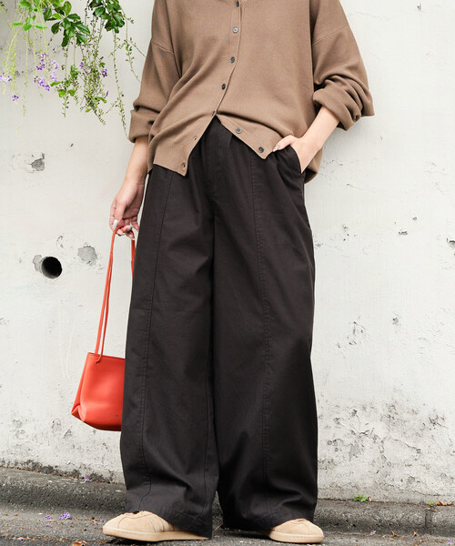限定展開 イージー ボリューム バックツイル パンツ（カーゴ