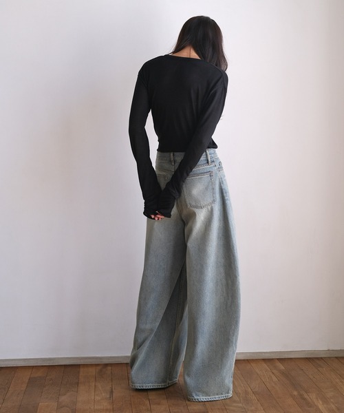 AKTE（アクテ）の「バギートップデニムパンツ（デニムパンツ・レディース・ライトブルー・1/2/2T）」の11枚目の写真