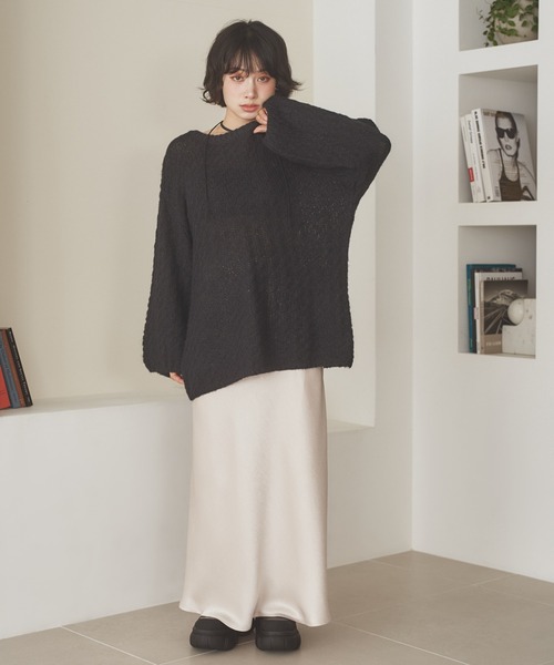 LAULEN(ローレン)の「texture volume sleeve knit /テクスチャーボリュームスリーブニット(ニット/セーター・レディース・ブラウン/チャコールグレー/ブラック・FREE)」の10枚目の写真