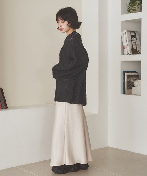 LAULEN(ローレン)の「texture volume sleeve knit /テクスチャーボリュームスリーブニット(ニット/セーター・レディース・ブラウン/チャコールグレー/ブラック・FREE)」の11枚目の写真