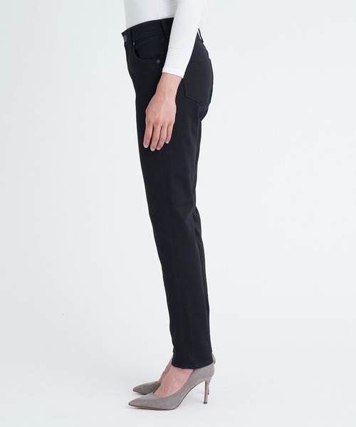 YANUK（ヤヌーク）の「スリムテーパード"RUTH"（デニムパンツ・レディース・ブラック・21inch/22inch/23inch/24inch/25inch/26inch/27inch）」の2枚目の写真