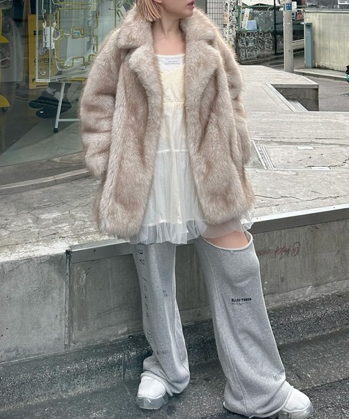 ボリューミーファーコート（その他アウター）｜Alley Tokyo（アリー