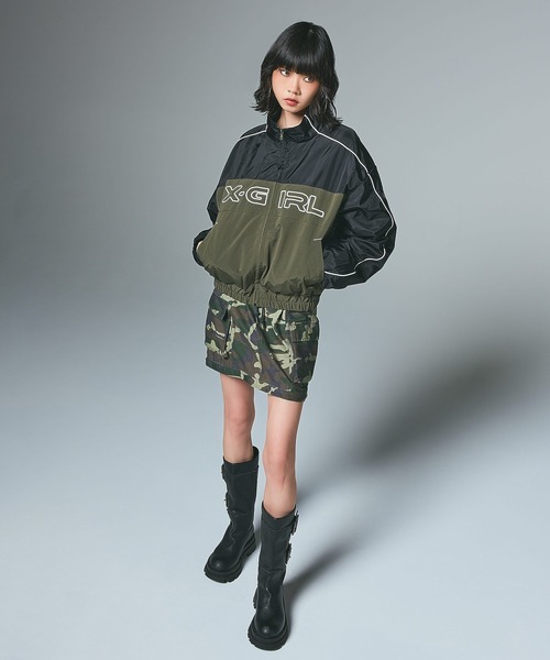 X-girl(エックスガール)の「CONVERTIBLE CARGO SKIRT(スカート・レディース・ブラック/カモフラージュ・S/M)」の9枚目の写真