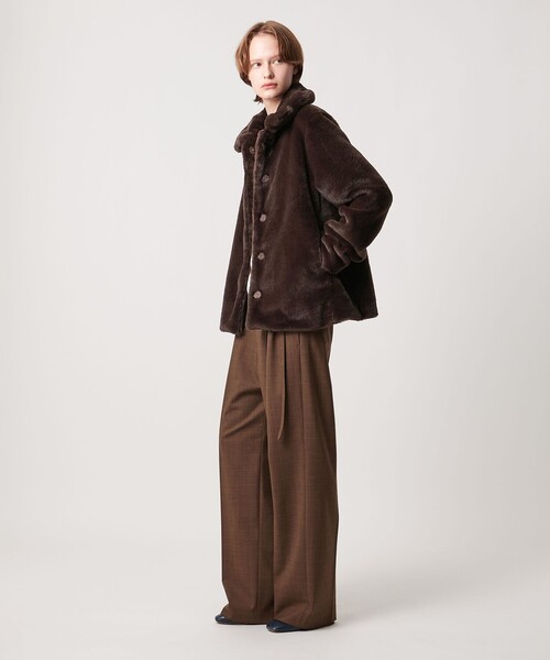 AEWEN MATOPH（イウエン マトフ）の「＜AEWEN MATOPH＞フェイクファーショートコート（その他アウター・レディース・ダークブラウン/ブラック・36/38）」の9枚目の写真