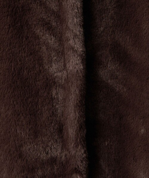 AEWEN MATOPH（イウエン マトフ）の「＜AEWEN MATOPH＞フェイクファーショートコート（その他アウター・レディース・ダークブラウン/ブラック・36/38）」の15枚目の写真