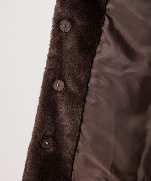 AEWEN MATOPH（イウエン マトフ）の「＜AEWEN MATOPH＞フェイクファーショートコート（その他アウター・レディース・ダークブラウン/ブラック・36/38）」の16枚目の写真