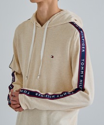 TOMMY HILFIGER(�g�~�[�q���t�B�K�[)�́yTOMMY HILFIGER�z�����S �p�[�J�[ 09T4256(�p�[�J�[)