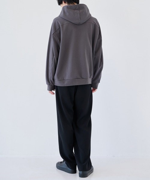 ATTACHMENT（アタッチメント）の「【ATTACHMENT/アタッチメント】CO STRECH TERRY ZIP UP HOODIE（パーカー・メンズ・ブラック/チャコールグレー・2/3）」の3枚目の写真
