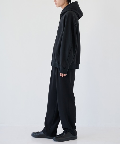 ATTACHMENT（アタッチメント）の「【ATTACHMENT/アタッチメント】CO STRECH TERRY ZIP UP HOODIE（パーカー・メンズ・ブラック/チャコールグレー・2/3）」の7枚目の写真