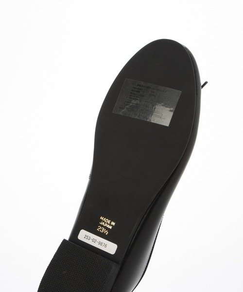 Fin(フィン)の「本革ラウンドバレエシューズ【低反発スポンジ入り】(バレエシューズ・レディース・レッド/ブラック/シルバー・22.5cm/23cm/23.5cm/24cm/24.5cm/25cm)」の10枚目の写真