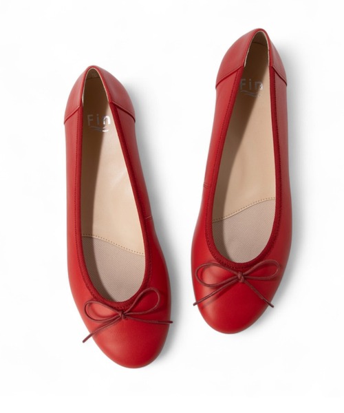 Fin(フィン)の「本革ラウンドバレエシューズ【低反発スポンジ入り】(バレエシューズ・レディース・レッド/ブラック/シルバー・22.5cm/23cm/23.5cm/24cm/24.5cm/25cm)」の18枚目の写真