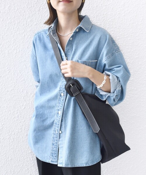 SHIPS（シップス）の「【WEB限定】ベルト デザイン ハンドル A4 トート バッグ（トートバッグ・レディース・ベージュ/ブラック・ONE SIZE）」の3枚目の写真