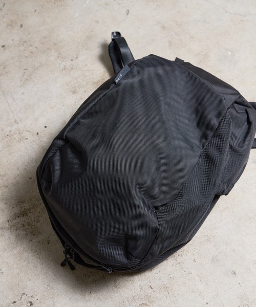 Magine(マージン)の「NoiR ノアール Gemini middle backpack/ジェミニ ミドルバックパック(バックパック/リュック・レディース・ブラック系その他/ブラック・FREE)」の17枚目の写真