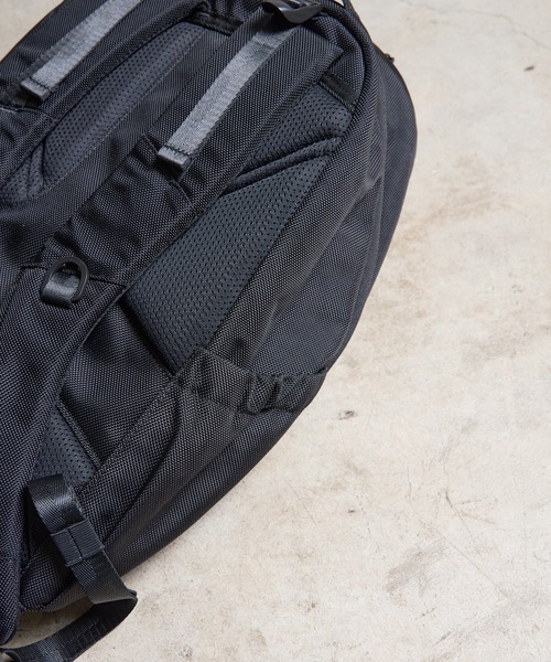 Magine(マージン)の「NoiR ノアール Gemini middle backpack/ジェミニ ミドルバックパック(バックパック/リュック・レディース・ブラック系その他/ブラック・FREE)」の19枚目の写真