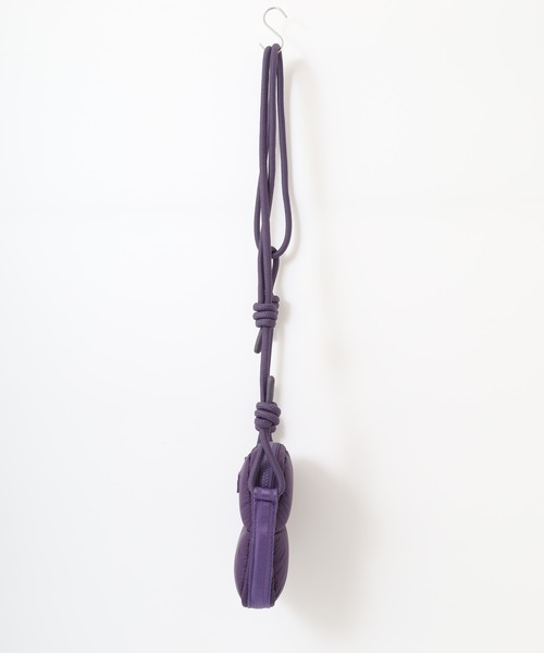 HUNTER（ハンター）の「HUNTER イントレピッド エクストラ パフド フォンポーチ（ショルダーバッグ・レディース・オフホワイト/パープル/ブラック・FREE）」の13枚目の写真