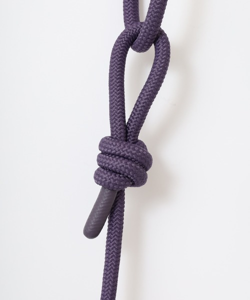 HUNTER（ハンター）の「HUNTER イントレピッド エクストラ パフド フォンポーチ（ショルダーバッグ・レディース・オフホワイト/パープル/ブラック・FREE）」の14枚目の写真