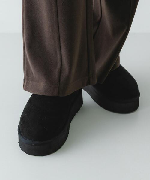 RODE SKO（ロデスコ）の「撥水フラッフィームートンブーツ（ブーツ・レディース・グレー/ブラック/キャメル・39/38/37/36）」の4枚目の写真