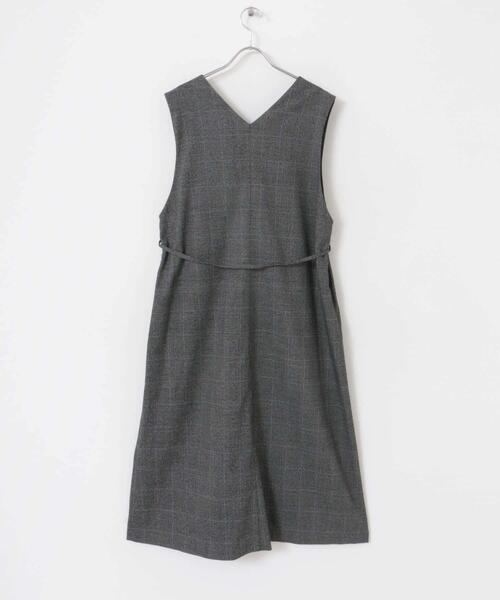 URBAN RESEARCH DOORS（アーバンリサーチドアーズ）の「『UR TECH』ツイルフレアジャンパースカート（ワンピース・レディース・チェック/ブラック・MEDIUM）」の13枚目の写真