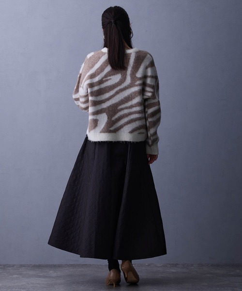 NICOLE white（ニコルホワイト）の「ジャガードニット（ニット/セーター・レディース・オフホワイト/チャコール・FREE）」の8枚目の写真