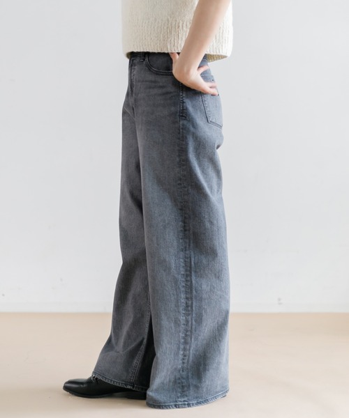 YANUK(ヤヌーク)の「YANUK ルーズバギー "KATE"(デニムパンツ・レディース・ブルー/グレー/サックスブルー・24/25/23)」の21枚目の写真