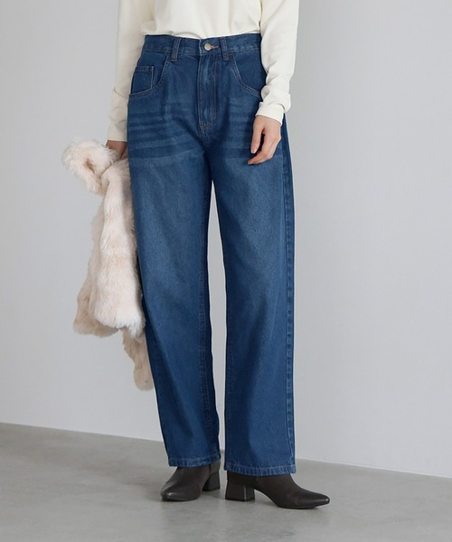 itto...(イット)の「デニムカーヴィーパンツ(デニムパンツ・レディース・ネイビー/ブルー/ワンウォッシュ・M/L)」の2枚目の写真