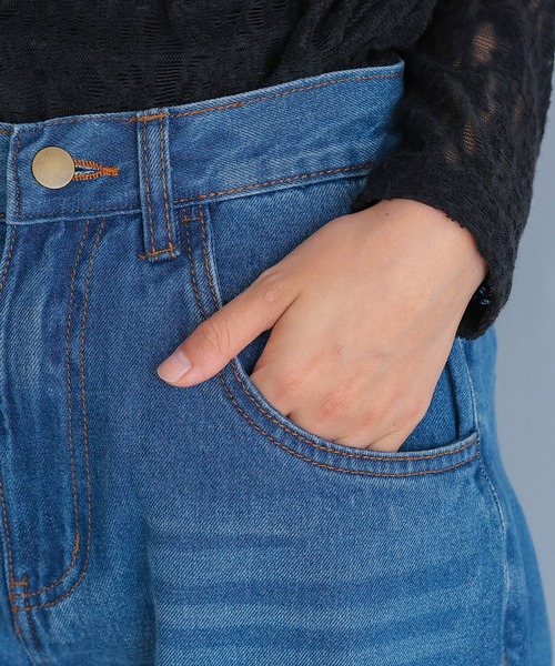 itto...(イット)の「デニムカーヴィーパンツ(デニムパンツ・レディース・ネイビー/ブルー/ワンウォッシュ・M/L)」の4枚目の写真