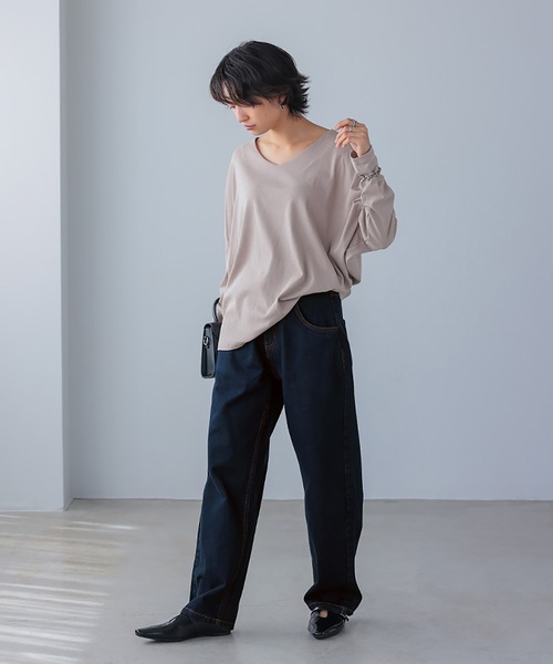 itto...(イット)の「デニムカーヴィーパンツ(デニムパンツ・レディース・ネイビー/ブルー/ワンウォッシュ・M/L)」の8枚目の写真