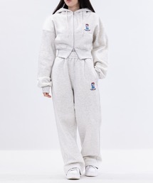 Red Cap Girl（レッドキャプガール）の「【a-r】〔RedCapGirl/レッドキャップガール〕ハートエンブロイダリー ショートダブルジップパーカー＆スウェットパンツ セットアップ ルームウェア（アンサンブル）」