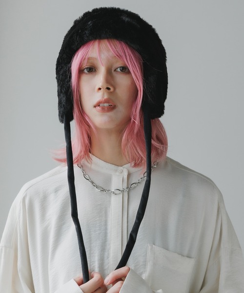 milsa(ミルサ)の「milsa/ミルサ ウォッシャブル フェイクファー トラップハット(ニットキャップ/ビーニー・レディース・ブラック/アイボリー/ブラウン・M/57.5cm)」の9枚目の写真