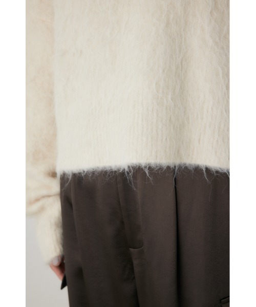 crie conforto（クリーコンフォルト）の「シャギープルオーバー　ニット / 長袖 / 冬服（ニット/セーター・レディース・グレー/オフホワイト/ピンク・FREE）」の17枚目の写真