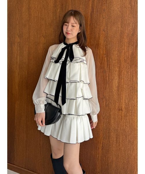 SNIDEL（スナイデル）の「ティアードラッフルミニドレス（ドレス・レディース・ブラック/ホワイト/ミント・0/1）」の9枚目の写真