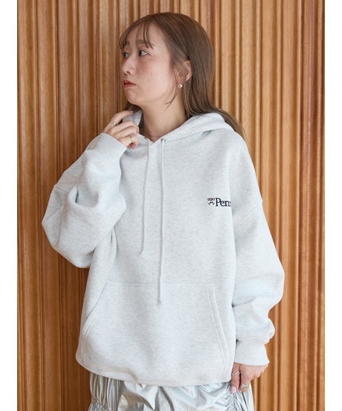 emmi(エミ)の「カレッジワイドボディフーディ(スウェット・レディース・ライトグレー・F)」の14枚目の写真