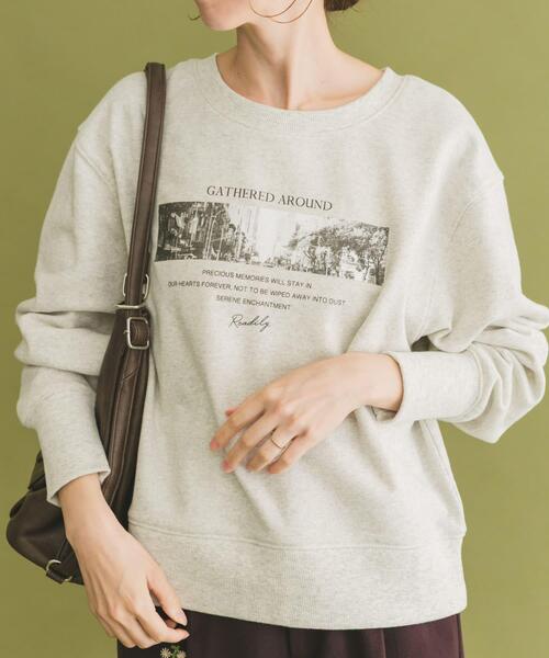 ITEMS URBANRESEARCH(アイテムズ アーバンリサーチ)の「フォトプリントスウエット(スウェット・レディース・ブラウン/オフホワイト/チャコールグレー・FREE)」の4枚目の写真
