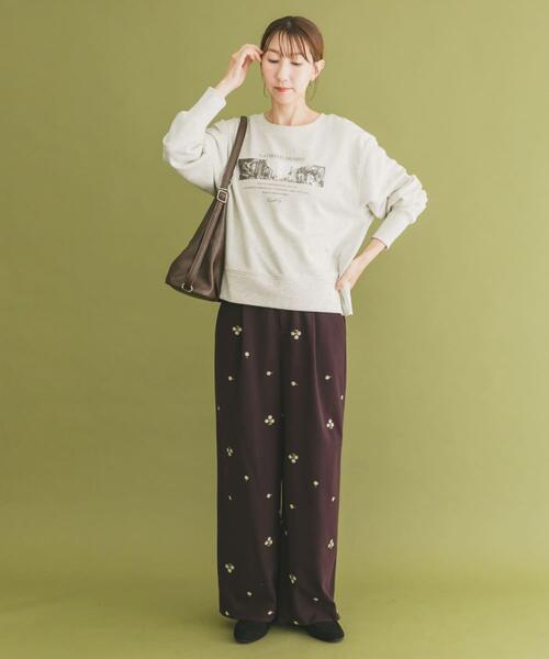 ITEMS URBANRESEARCH(アイテムズ アーバンリサーチ)の「フォトプリントスウエット(スウェット・レディース・ブラウン/オフホワイト/チャコールグレー・FREE)」の9枚目の写真