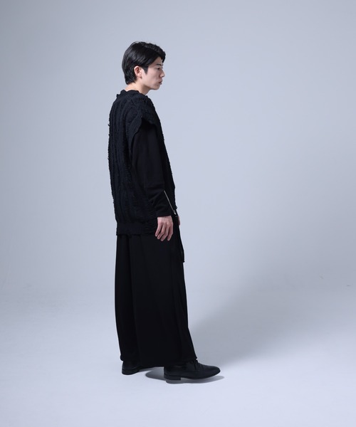 Ruze(ルゼ)の「Side zip damage knit vest / サイドジップ ダメージ ニットベスト(ニット/セーター・メンズ・ブラック・FREE)」の9枚目の写真