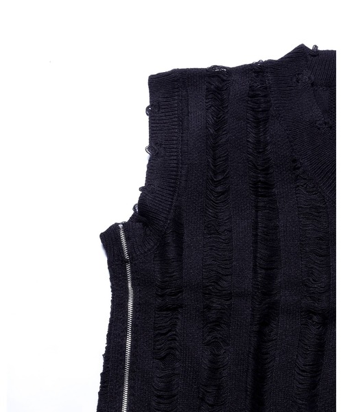 Ruze(ルゼ)の「Side zip damage knit vest / サイドジップ ダメージ ニットベスト(ニット/セーター・メンズ・ブラック・FREE)」の12枚目の写真