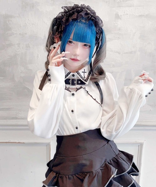 MA*RS(アメーバーマーズ)の「胸開きクロス刺繍ブラウス(Tシャツ/カットソー・レディース・ブラック/ホワイト・FREE)」の7枚目の写真