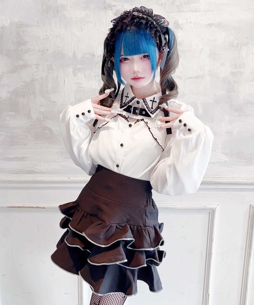 MA*RS(アメーバーマーズ)の「胸開きクロス刺繍ブラウス(Tシャツ/カットソー・レディース・ブラック/ホワイト・FREE)」の9枚目の写真