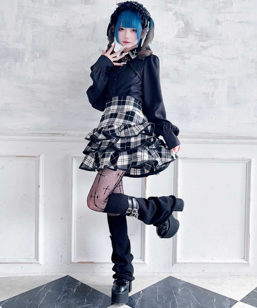 MA*RS(アメーバーマーズ)の「胸開きクロス刺繍ブラウス(Tシャツ/カットソー・レディース・ブラック/ホワイト・FREE)」の16枚目の写真