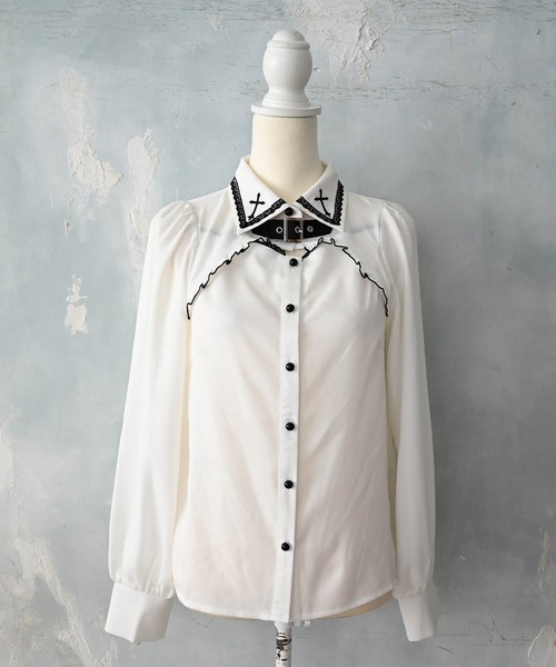 MA*RS(アメーバーマーズ)の「胸開きクロス刺繍ブラウス(Tシャツ/カットソー・レディース・ブラック/ホワイト・FREE)」の17枚目の写真