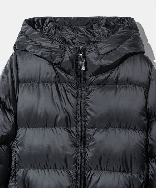 Max Mara（マックスマーラ）の「MAX MARA THE CUBE SEIPAR マックスマーラ ザ・キューブ ダウンジャケット（ダウンジャケット/コート・レディース・ブラック・38）」の9枚目の写真