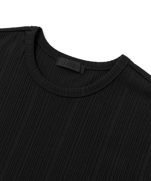 DNSR(ディーエヌエスアール)の「マッスルフィットリブハーフスリーブブラック(Tシャツ/カットソー・レディース・その他・LARGE/X-LARGE/MEDIUM)」の3枚目の写真