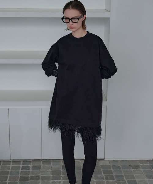 LE CIEL BLEU(ルシェルブルー)の「ジャージードレスwフェザーヘム / Jersey Dress w/Feather Hem(ワンピース・レディース・ブラック/チャコールグレー/ホワイト・36/38)」の8枚目の写真