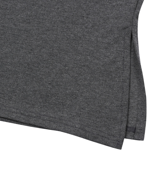 MUCENT(ムセント)の「エンビUネックサイドスリットロングスリーブレストップス(Tシャツ/カットソー・レディース・チャコール/ベージュ/ホワイト/グレー/ブラック・FREE)」の22枚目の写真