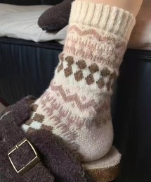 Achic（アシック）の「秋冬 フェアアイル柄 ソックス／ミドル丈（ソックス/靴下）」