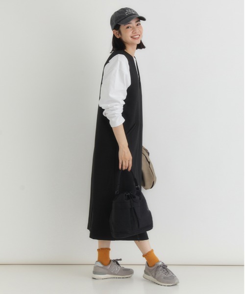 Right-on(ライトオン)の「【HONEYSUCKLE ROSE】【限定展開】Vネックワンピース(小顔見え/体型カバー/Iライン/ONOFF使える/限定展開)(ワンピース・レディース・グレー/ブラック/ブラウン/オフホワイト・L/M)」の14枚目の写真