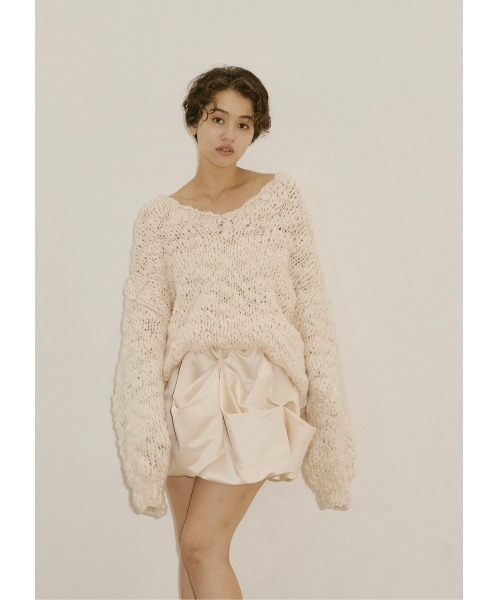 NOTREemor(ノートルエモア)の「emor handmade knit tops(ニット/セーター・レディース・ベビーピンク/ボルドー/ホワイト・FREE)」の3枚目の写真